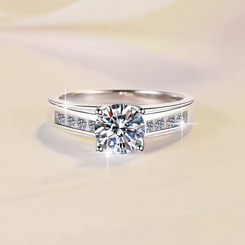 Moissanite Luxury Ring for Women